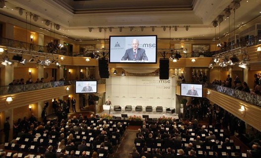 minhen konferencija.jpg minhen konferencija.jpg